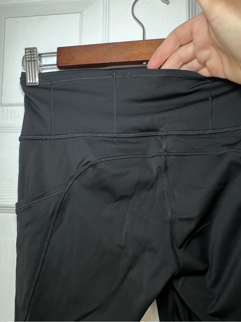 Lululemon Black High-Waist Active Leggings Size 6 - Picture 5 of 13
